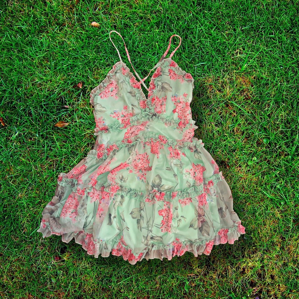 selfie leslie laney open back dress